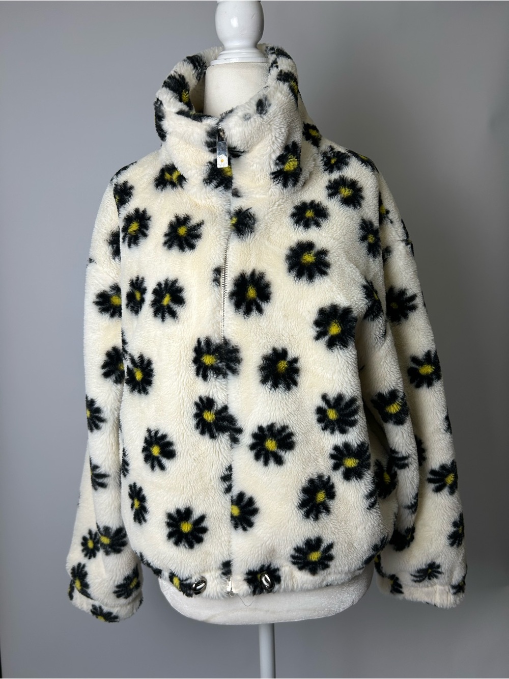 Cozy Floral Faux-Sherpa Puffer Jacket - Cream with Black & Yellow Flowers